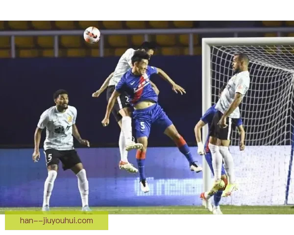 武汉长江足球俱乐部降级中甲后宣布解散结业 结束十四年征程