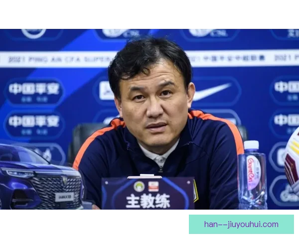 许尔泽尔少帅执教能力备受肯定 率队表现超预期成焦点人物 许尔泽尔少帅执教能力备受肯定 率队表现超预期成焦点人物